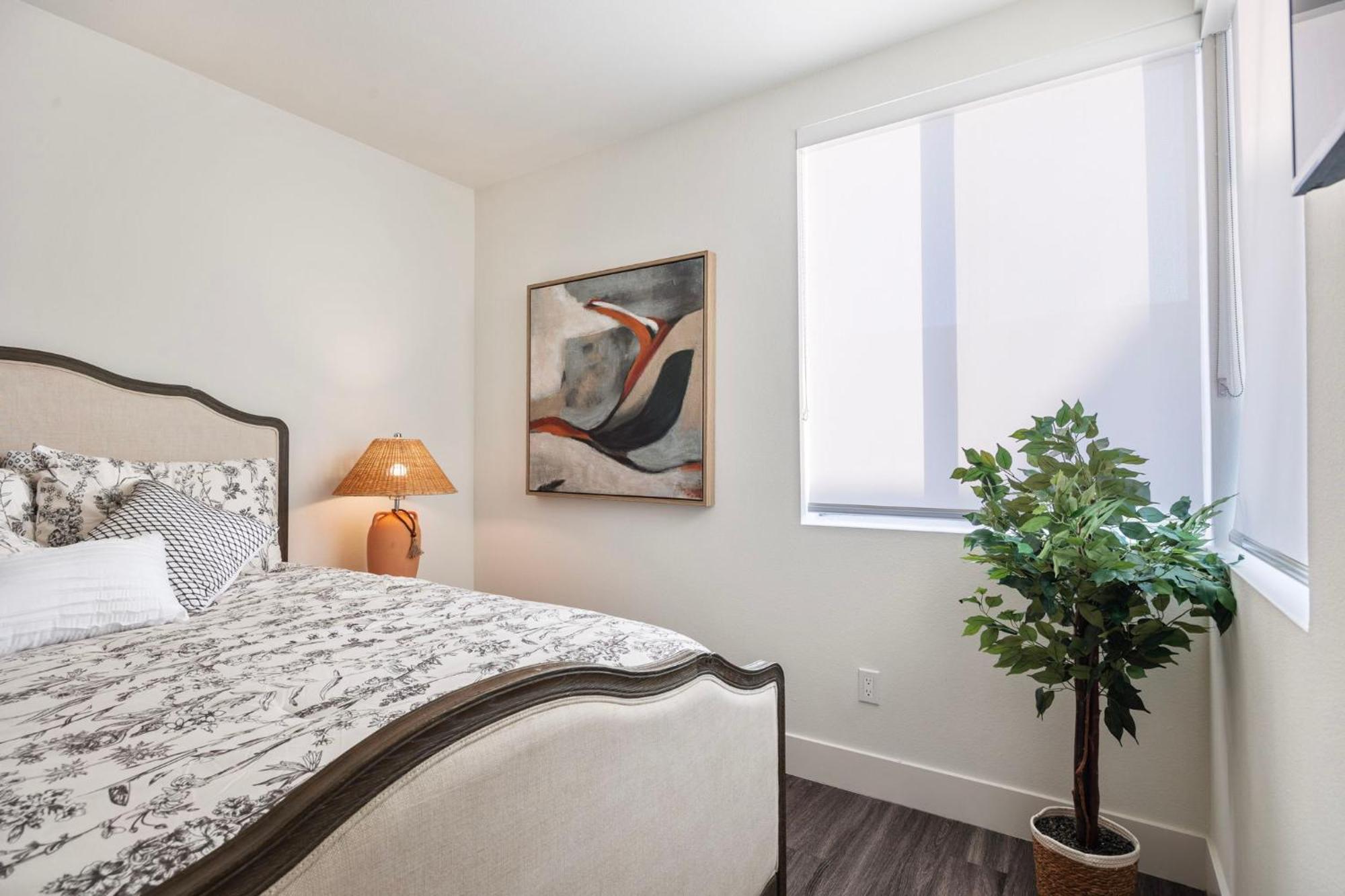 14 Santa Monica Gorgeous Apartment Лос-Анджелес Экстерьер фото