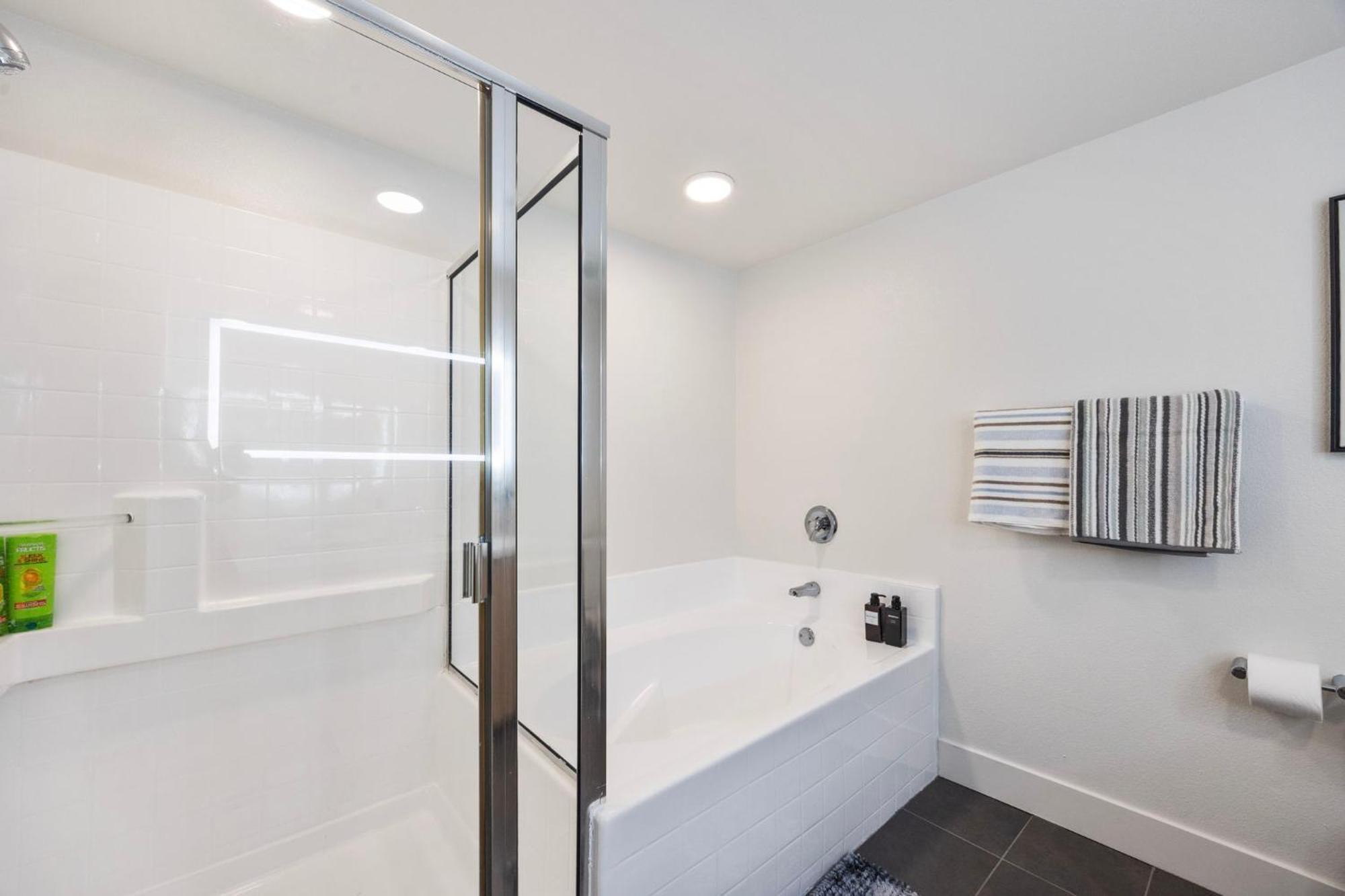 14 Santa Monica Gorgeous Apartment Лос-Анджелес Экстерьер фото